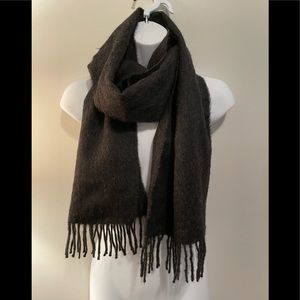 EUC 100% Alpaca grey wool scarf by Loft design